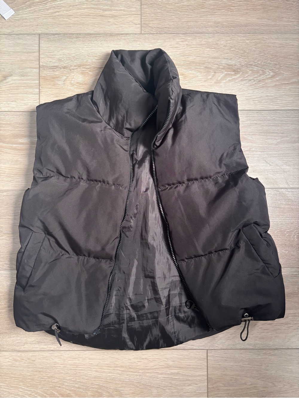 Men's Black Puffer Vest - Lightweight Insulated Vest